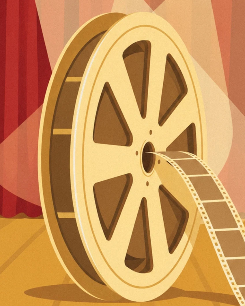 The golden reel with 8 spokes and its film unrolling across the stage