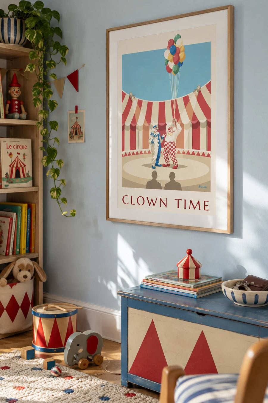 Affiche clown blanc et auguste sous le chapiteau : encadrée au mur