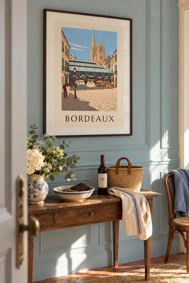 Affiche marché des Capucins à Bordeaux et flèche Saint-Michel : encadrée au mur